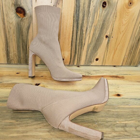 Lulu's Synoy Nude Sock Boots - Picture 3 of 9